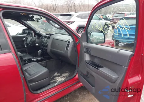 2009 Ford Escape Xlt из США, поврежденный, VIN 1FMCU03729KB87670